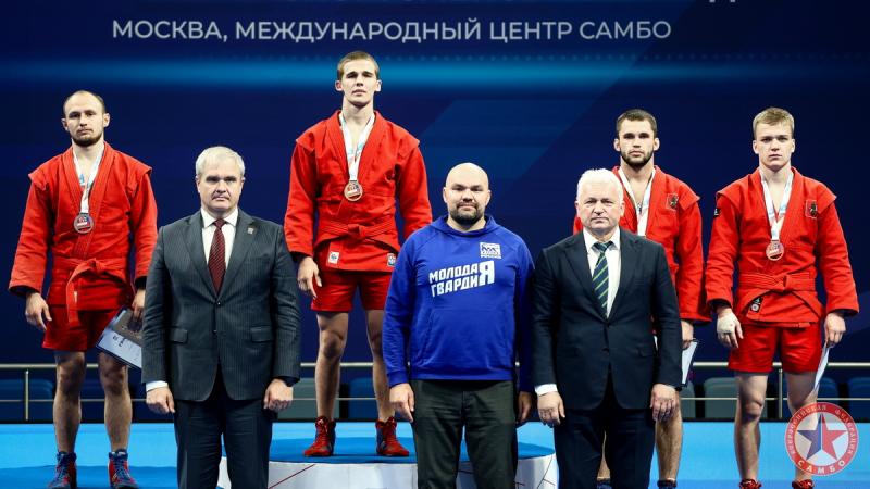 Рязанец завоевал медаль Всероссийского турнира по самбо в столице